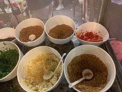 -肖肖酸萝卜鱼火锅(总店)