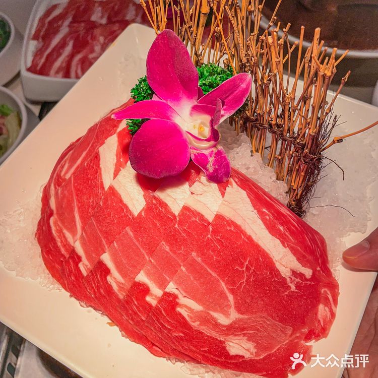 自助吃到爽🥘为了这个美蛙鱼头排队也值了