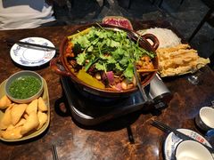 -胡须佬鸡煲四季火锅(海雅缤纷城店)