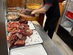 -闫家驴肉火烧(五四店)
