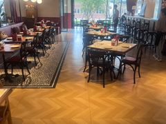 -弗兰克牛排西餐厅 Galla R By Ribone(上海首店)