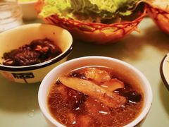-杨记山珍鸡煲菌汤锅