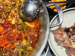 -小饕荟雅安贡椒鱼鲜馆(广福桥店)