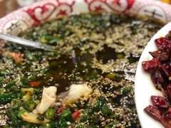 泉水鱼-江湖黑大兔(杨家坪店)