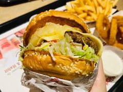 -The Habit Burger Grill 哈比特汉堡(复兴soho店)