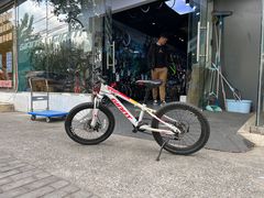 -GIANT捷安特自行车专卖店(金桥台儿庄路店)