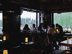 -东岸Cafe 爵士俱乐部