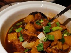 栗子牛腩炖土豆-老头儿油爆虾·知味杭州(爱琴海购物中心)