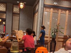 -龙悦湾酒家·八阵鱼生·渔人码头店