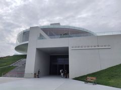 -郑东新区龙湖公共艺术中心