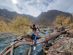 -天山神秘大峡谷