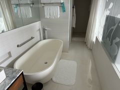 -郑州建业艾美酒店