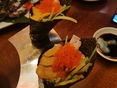 蟹肉海胆手卷-初居食屋日式料理(万象城购物中心店)