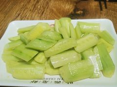 清拌黄瓜-叶派龙虾•招牌香辣蟹·海鲜(中海国际店)