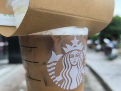 -星巴克(长沙麓南广场店)