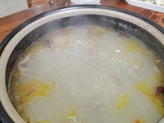 -15年老字号鑫鑫猪肚鸡·椰子鸡海南火锅(兴隆华侨农场店)