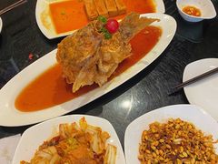 糖醋鲤鱼-老牌坊•鲁菜名店•地道济南菜(大观园商埠店)