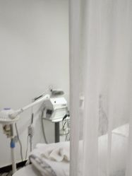 -+MS卓美丝专业祛痘·皮肤管理中心