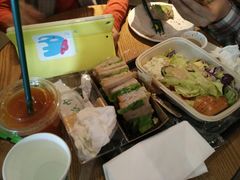 -星巴克臻选(杭州良渚文化村店)