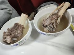 -周震馄饨