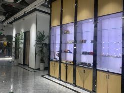 -汪正影业(萧山万象汇店)