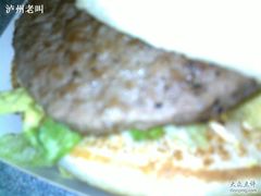 巨无霸-麦当劳(武昌火车站店)