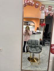 -V8潮牌·接发烫染连锁