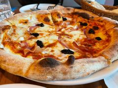 黑松露酱五花肉pizza-La Tavernetta(Bar à Vin)(乌鲁木齐路店)