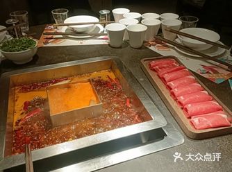 火锅，在四川是一道常见的美食，来四川