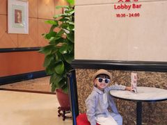 -深圳富苑皇冠假日套房酒店