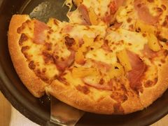 夏威夷风光比萨-必胜客(涂门街店)