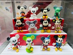 -泡泡玛特POPMART(蓝色港湾店)