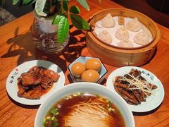 -裕兴记•蟹黄面馆(人民广场店)