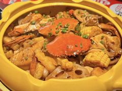 -多嘴超级肉蟹煲(中街恒隆故宫店)