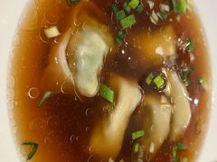 鲜肉荠菜汤馄炖-上海小南国(金桥国际广场店)
