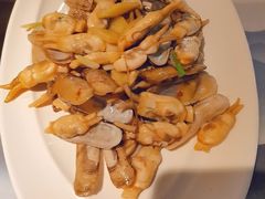 -松沪名灶·豆浆鱼头·新上海菜(飞航吾悦广场店)