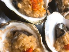 -蚝哥花姐湛江烤生蚝(美丽湾市场店)
