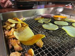 -肉甲韩国木炭烤肉(新壹街1店)