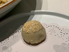黄桥烧饼-皇朝会.经典传统粤菜(外滩店)