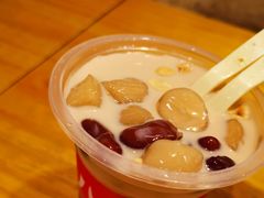 -八婆婆烧仙草(曾厝垵店)