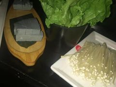 -九鼎轩脆毛肚火锅(商业街店)