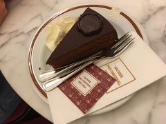 -Cafe Sacher(WIEN)
