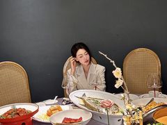 -荷栖小院·品质江西菜(红谷滩店)