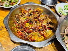 主打的干锅鸭头-安诚居干锅鸭头(八角店)