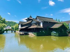 -鲁镇