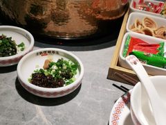 -野山舂·贵州现舂酸汤牛肉(民生路店)