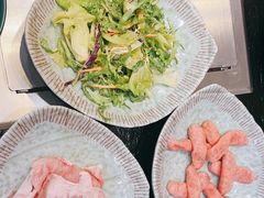 -臻牛烤肉