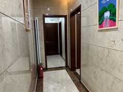 -康城口腔(磁器口店)