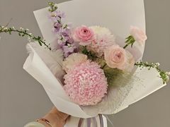 -谷莠子花艺·气球派对·绿植造景·花艺沙龙(金光华广场店)