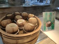 椰汁炖雪蛤-隐秀山居酒店·秀厨融合西餐厅